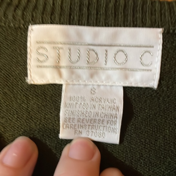 EUC Dark green button up sweater size Small - Picture 2 of 4